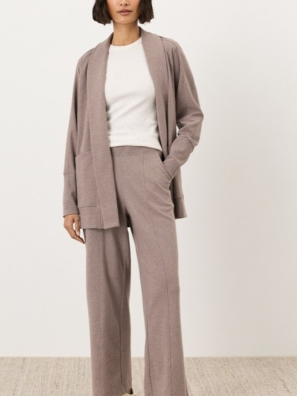 Pact NWT L Deep Taupre Heather 26" Organic Airplane Pintuck Wide Leg Pant - Picture 3 of 3